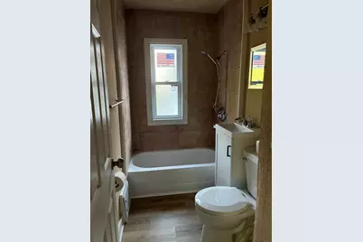 2415  Prospect St, Racine, WI 53404 - Photo 7