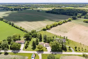 5651 Honey Creek Rd, Racine, WI 53120 - Photo 3