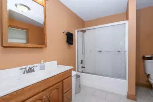 5651 Honey Creek Rd, Racine, WI 53120 - Photo 25