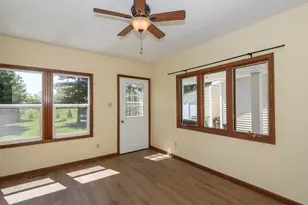5651 Honey Creek Rd, Racine, WI 53120 - Photo 17