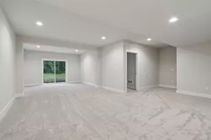 405 Falcon Ridge Dr, Burlington, WI 53105 - Photo 23
