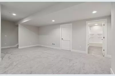 405  Falcon Ridge Dr #17, Burlington, WI 53105 - Photo 21