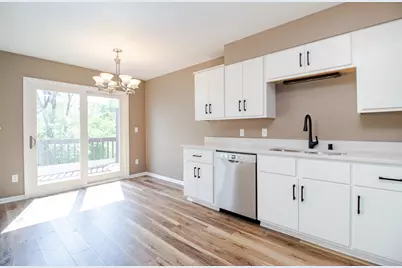 1410 S River Rd, New Berlin, WI 53151 - Photo 17
