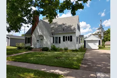528  Hillcrest St, Viroqua, WI 54665 - Photo 1