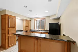 8621 Talamasca Dr, Racine, WI 53126 - Photo 25