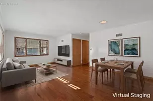 8748 Parkview Ct, Wauwatosa, WI 53226 - Photo 3