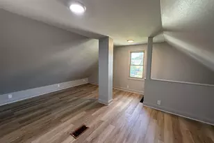 436 S 74th St, Milwaukee, WI 53214 - Photo 11