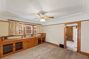 3017 S 6th St, Milwaukee, WI 53215 - Photo 9