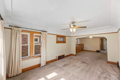 3017 S 6th St #3019, Milwaukee, WI 53215 - Photo 5