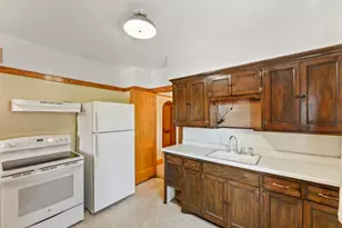 3017 S 6th St, Milwaukee, WI 53215 - Photo 15