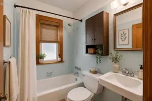 3017 S 6th St, Milwaukee, WI 53215 - Photo 27