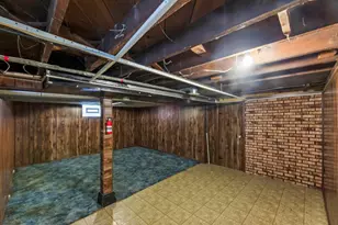3017 S 6th St, Milwaukee, WI 53215 - Photo 45