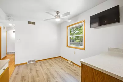 3851 E Elser Ave, Cudahy, WI 53110 - Photo 5