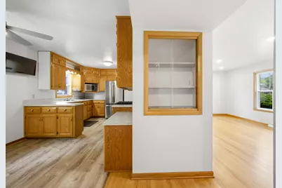 3851 E Elser Ave, Cudahy, WI 53110 - Photo 11
