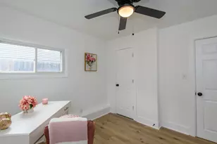 6908 W Allerton Ave, Greenfield, WI 53220 - Photo 21