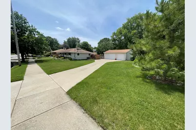 7200  45th Ave, Kenosha, WI 53142 - Photo 7