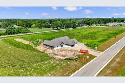 W297N8135  Meadow Bliss Dr, Lisbon, WI 53089 - Photo 25
