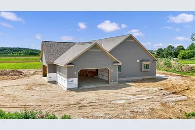 W297N8135  Meadow Bliss Dr, Lisbon, WI 53089 - Photo 23