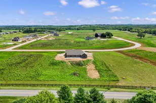 W297N8135 Meadow Bliss Dr, Lisbon, WI 53089 - Photo 27