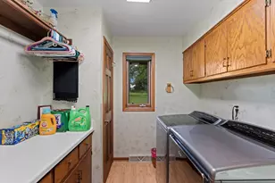 3060 Cone View Ln, Waukesha, WI 53188 - Photo 17