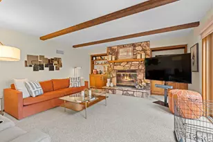 3060 Cone View Ln, Waukesha, WI 53188 - Photo 9