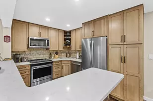 1305 W Main St, Lake Geneva, WI 53147 - Photo 5