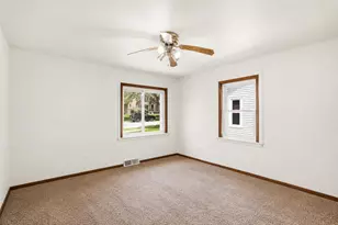 3180 S 41st St, Milwaukee, WI 53215 - Photo 5