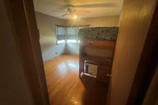 716 Indiana St, Racine, WI 53405 - Photo 11