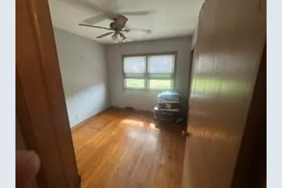 716  Indiana St, Racine, WI 53405 - Photo 19