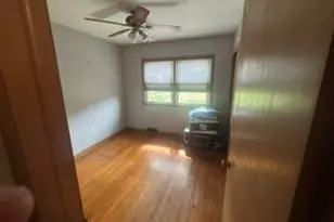 716 Indiana St, Racine, WI 53405 - Photo 19