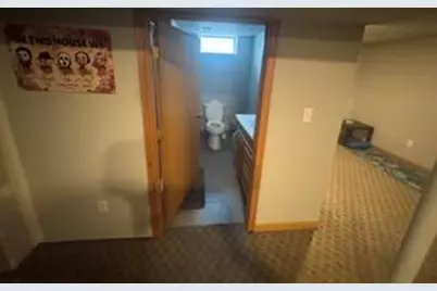 716  Indiana St, Racine, WI 53405 - Photo 31