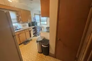 716 Indiana St, Racine, WI 53405 - Photo 21
