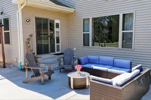 1004 Horner Dr, Racine, WI 53402 - Photo 11