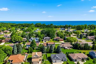 1004 Horner Dr, Racine, WI 53402 - Photo 49