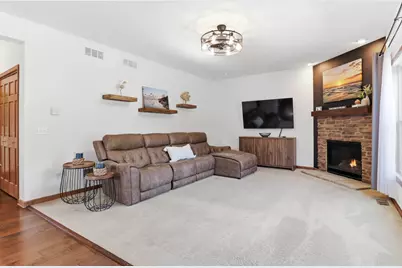1004  Horner Dr, Racine, WI 53402 - Photo 17