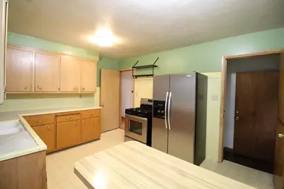 4461 N 69th St, Milwaukee, WI 53218 - Photo 5