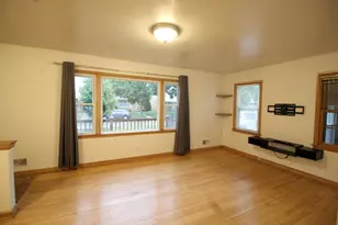 4461 N 69th St, Milwaukee, WI 53218 - Photo 11