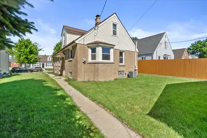 1810 S 53rd St, West Milwaukee, WI 53214 - Photo 35