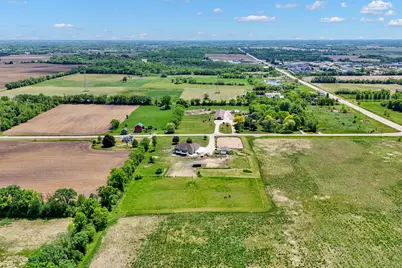 12084 W 7 Mile Rd, Racine, WI 53126 - Photo 47