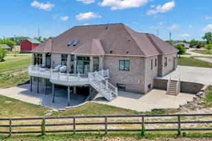 12084 W 7 Mile Rd, Racine, WI 53126 - Photo 37