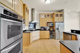 12084 W 7 Mile Rd, Racine, WI 53126 - Photo 15