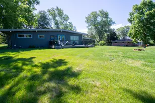 3325 Wilshire Rd, Brookfield, WI 53045 - Photo 5