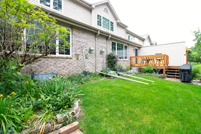 1907  Mallard Pointe Cir #H, Waukesha, WI 53189 - Photo 35
