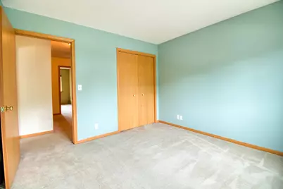 1907  Mallard Pointe Cir #H, Waukesha, WI 53189 - Photo 25