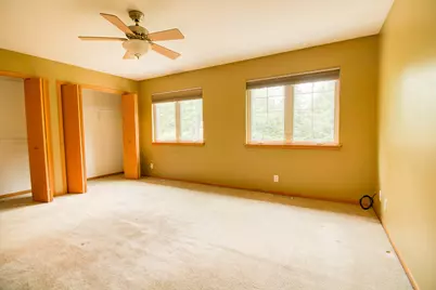 1907  Mallard Pointe Cir #H, Waukesha, WI 53189 - Photo 17