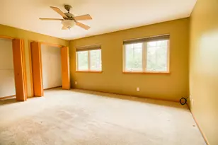 1907 Mallard Pointe Cir, Waukesha, WI 53189 - Photo 17