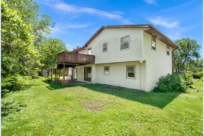 10124 W Vera Ave, Milwaukee, WI 53224 - Photo 17