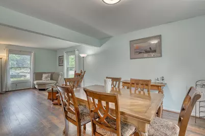 820 W Clovernook Ln, Glendale, WI 53217 - Photo 29