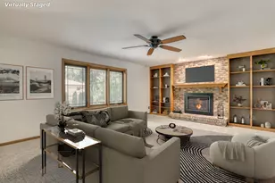 N106W7580 Chatham St, Cedarburg, WI 53012 - Photo 3