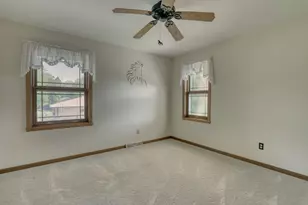 N106W7580 Chatham St, Cedarburg, WI 53012 - Photo 43